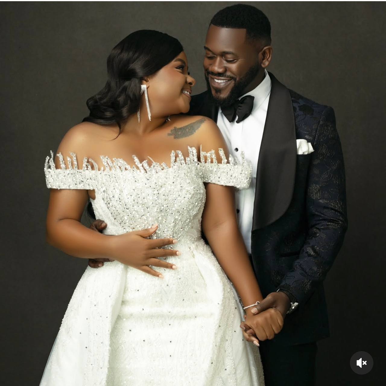 15 acteurs de Nollywood dont la romance à l’écran a mené au mariage