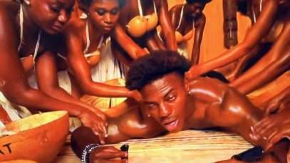 619984840_906477358723508_7710643124562193651_n (1)